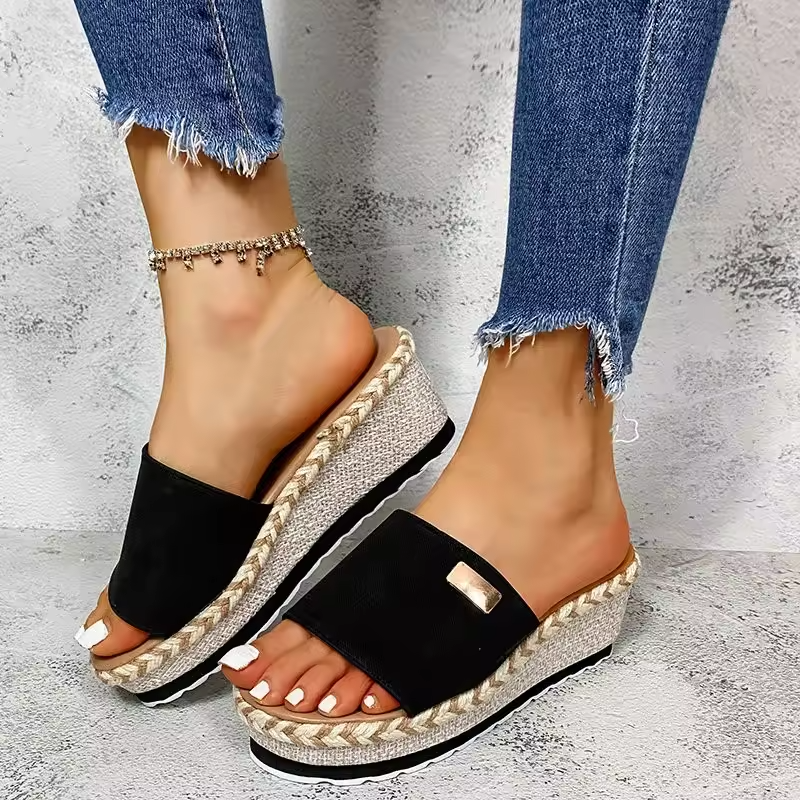 Sundune Stroll Sandals