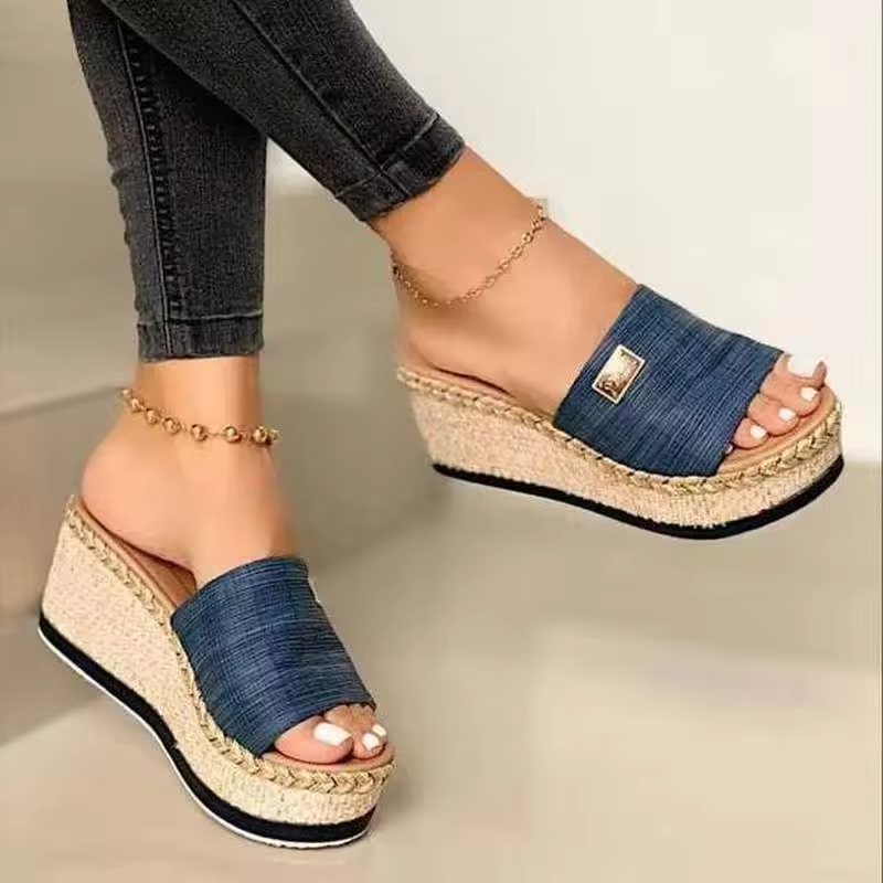 Sundune Stroll Sandals